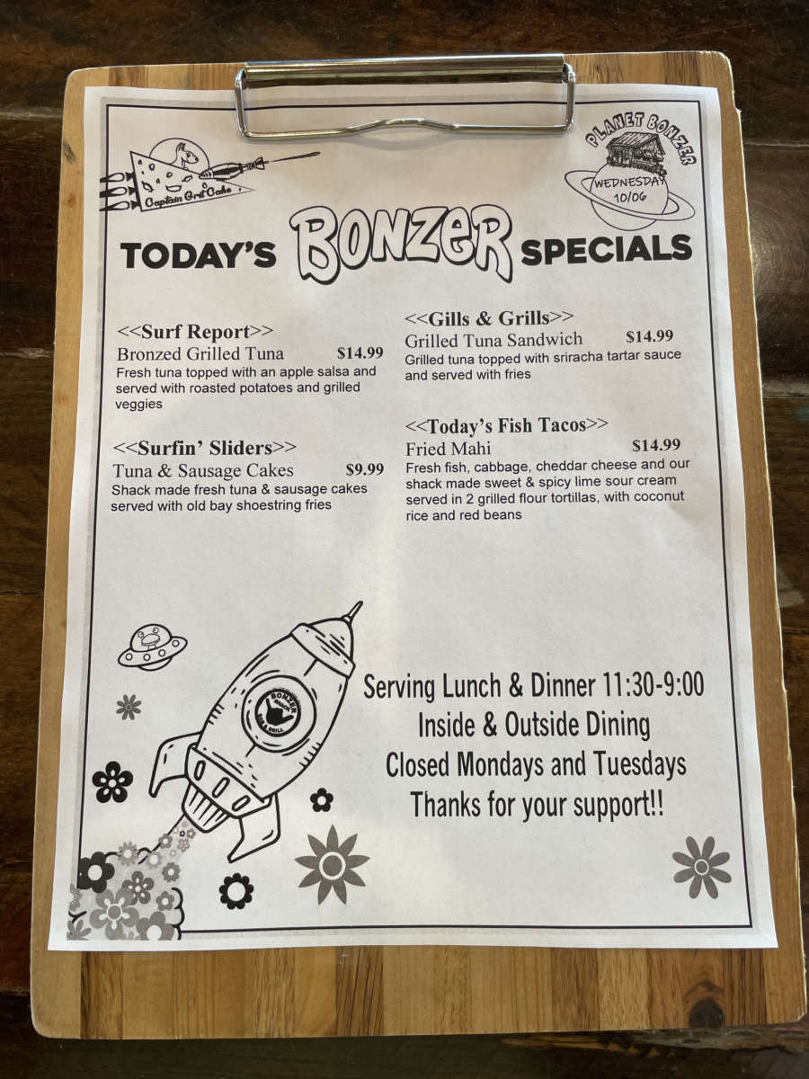 LUNCH SPECIALS   10/06